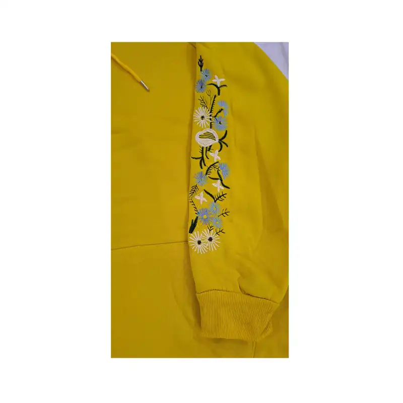 هودی زنانه مدل گلدوزی