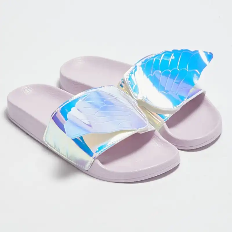 دمپایی زنانه ال سی وایکیکی مدل طبی هولوگرامی بال فرشته