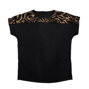 تی شرت آستین کوتاه زنانه مدل ابر و بادی