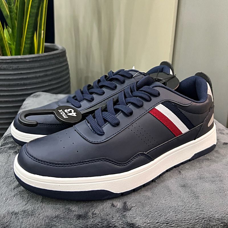 کفش روزمره مردانه مکس مدل Tape Detail Lace-Up Sneakers -  - 6