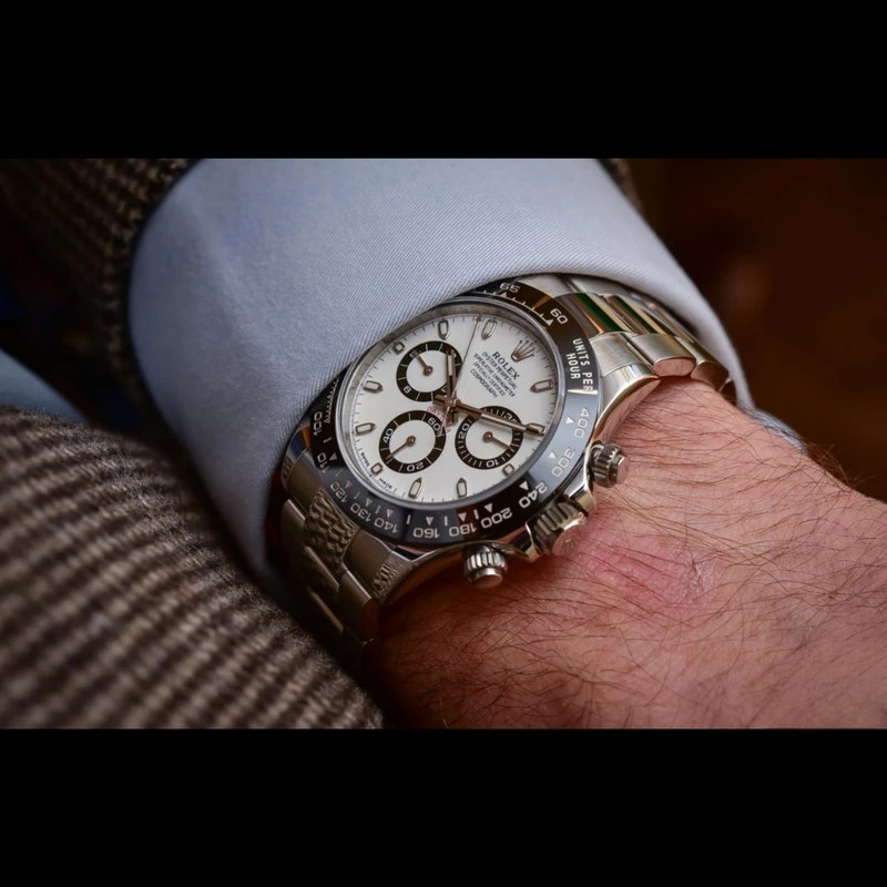 ساعت مچی عقربهای مردانه مدل Daylong سه موتور فعال کورنوگراف استیل قفل تاشو ساعت مچی عقربهای مردانه مدل Daylong سه موتور فعال کورنوگراف استیل قفل تاشو