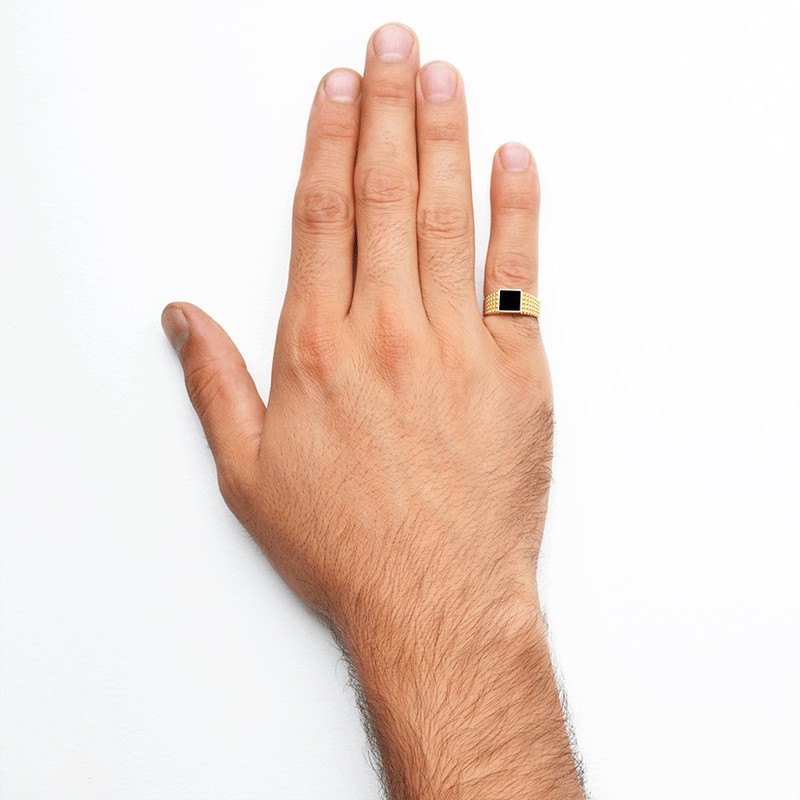 انگشتر طلا 18 عیار مردانه درگونه مدل مربع انگشتر طلا 18 عیار مردانه درگونه مدل مربع