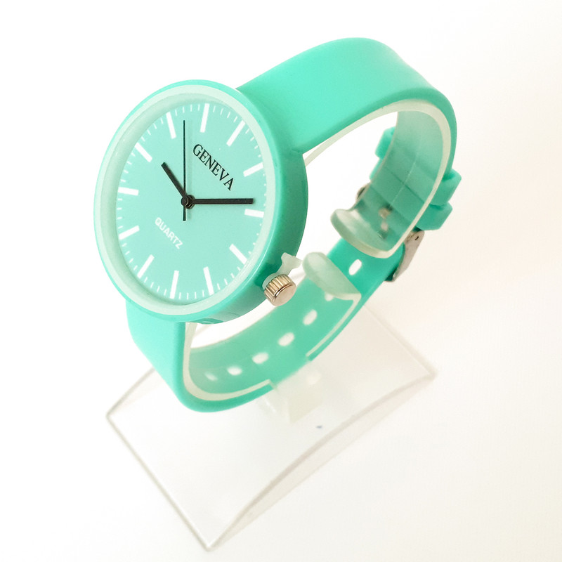 ساعت مچی عقربه ای بچگانه جنوا مدل GN03 ساعت مچی عقربه ای بچگانه جنوا مدل GN03