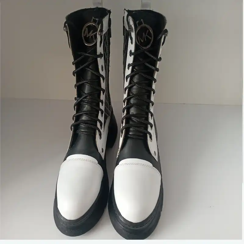 نیم بوت زنانه مدل بارکد کد 64