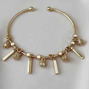 دستبند زنانه مدل m5012