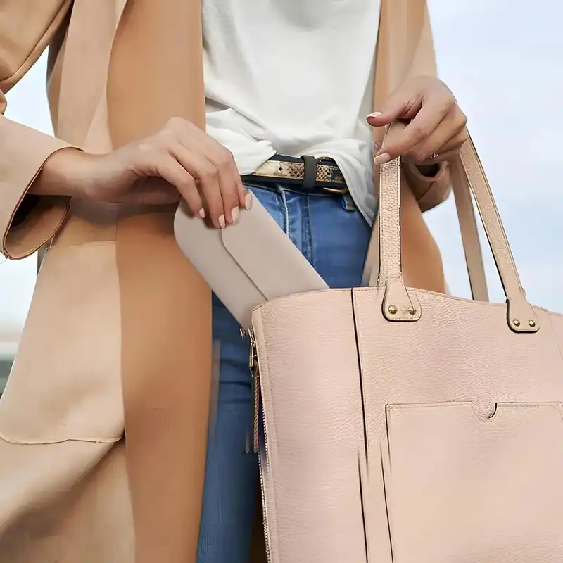 کیف لوازم آرایش زنانه مدل Multipurpose