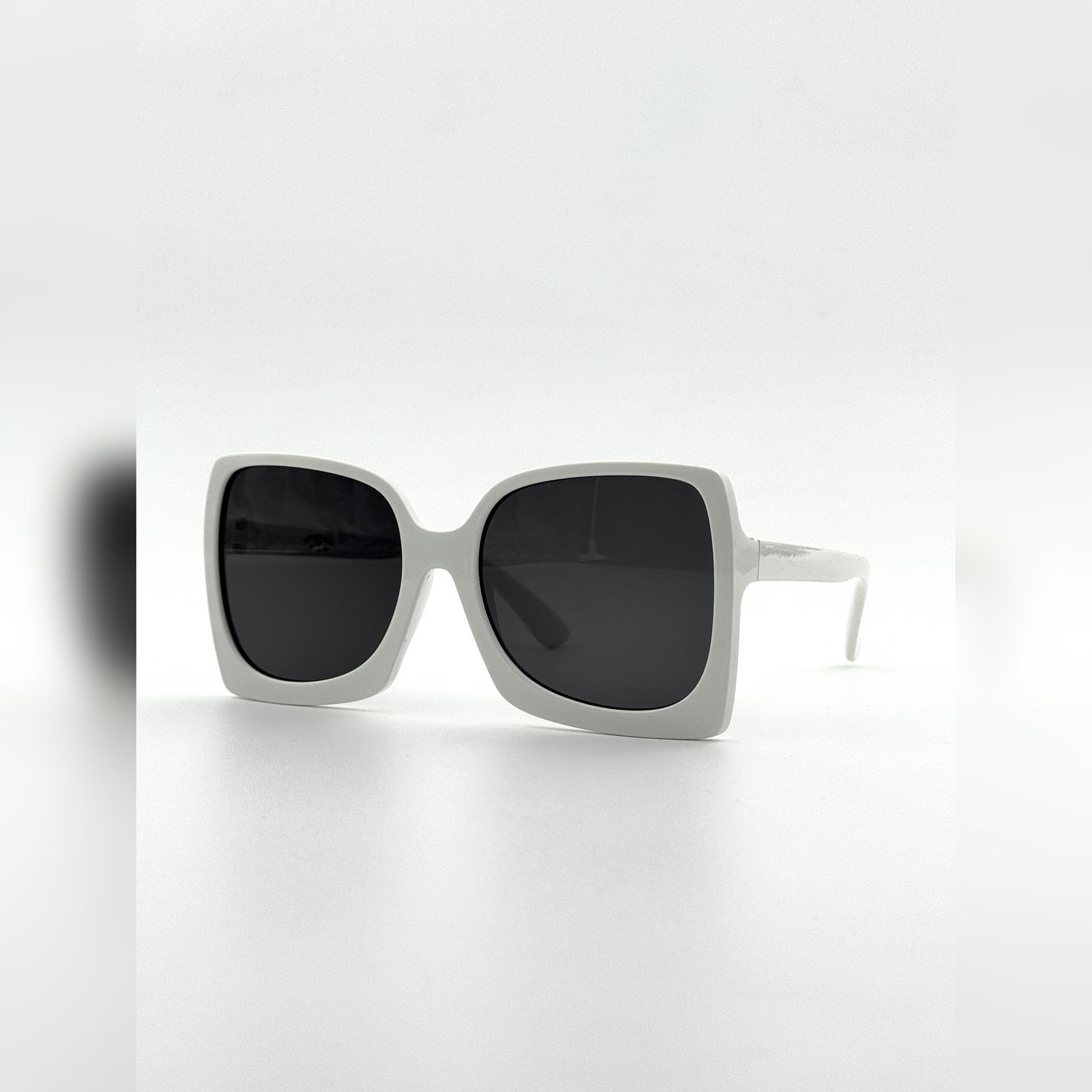عینک آفتابی زنانه آکوا دی پولو مدل ADP80 -  - 3