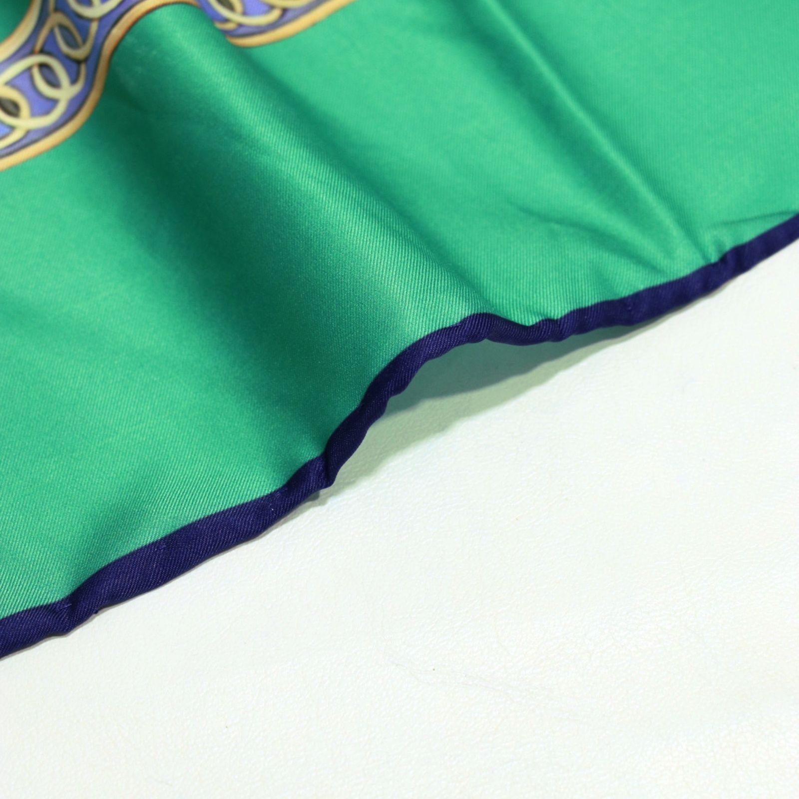 روسری زنانه آنالیا مدل ابریشم توییل دور دست دوز بهاری کد ana-9607 -  - 7