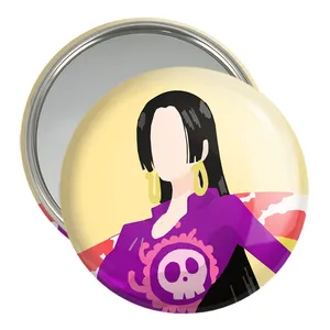 آینه جیبی خندالو مدل بوا هنکوک انیمه وان پیس One Piece  کد 17285