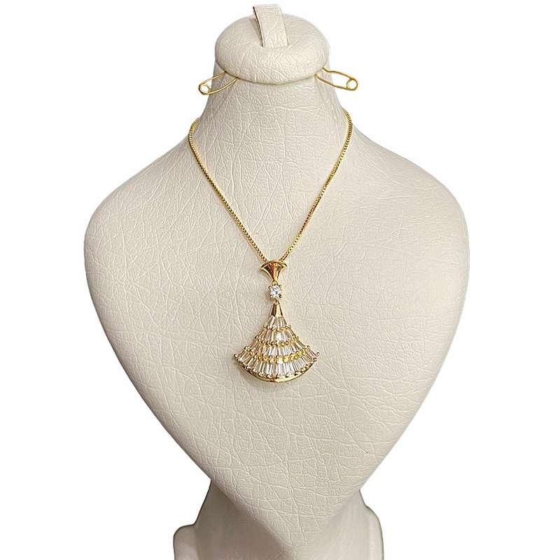 گردنبند دخترانه مدل نگین باگتی 089 گردنبند دخترانه مدل نگین باگتی 089