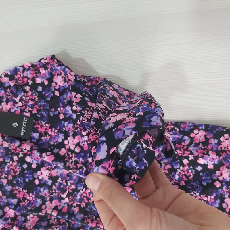 بلوز آستین سه ربع زنانه اسمارا مدل ویسکوز گلدار