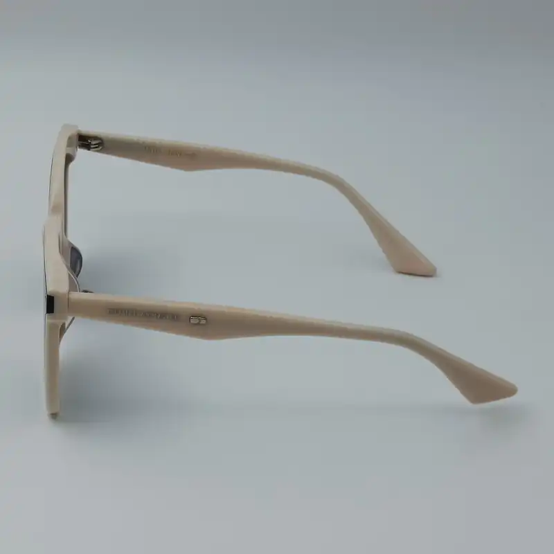 عینک آفتابی جنتل مانستر مدل LO CELL