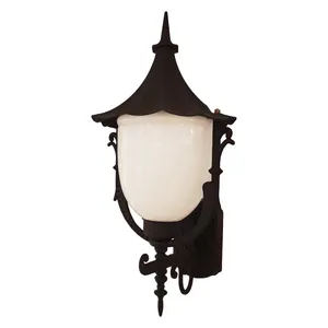 چراغ حیاطی مدل 502