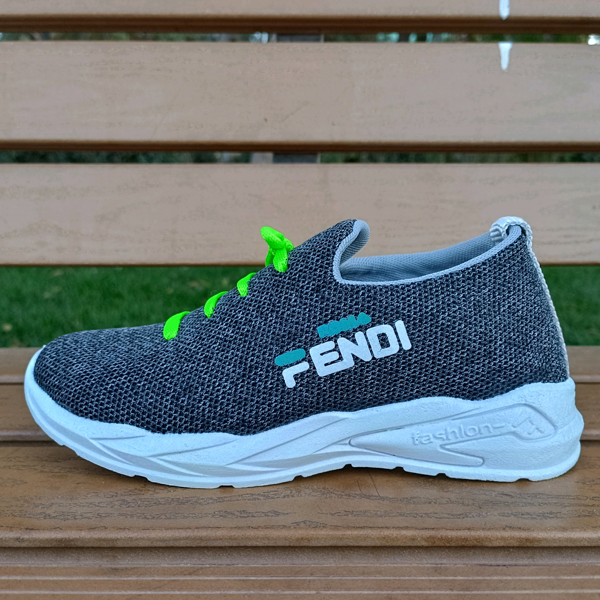 کفش راحتی  مدل بافتی کد T.j رنگ طوسی