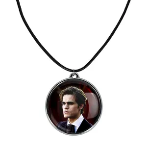 گردنبند خندالو مدل لینا گیلبرت و استفان سالواتوره خاطرات یک خون آشام The Vampire Diaries کد 2027320280
