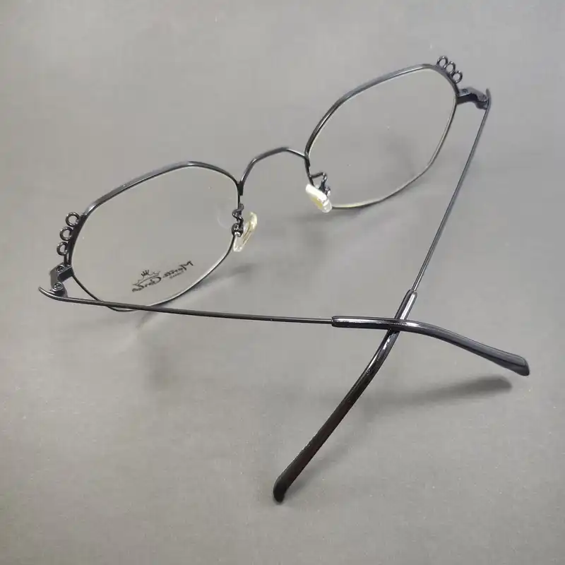 فریم عینک طبی مونته کارلو مدل 9049 کد 112