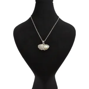 گردنبند زنانه مدل مروارید و صدف