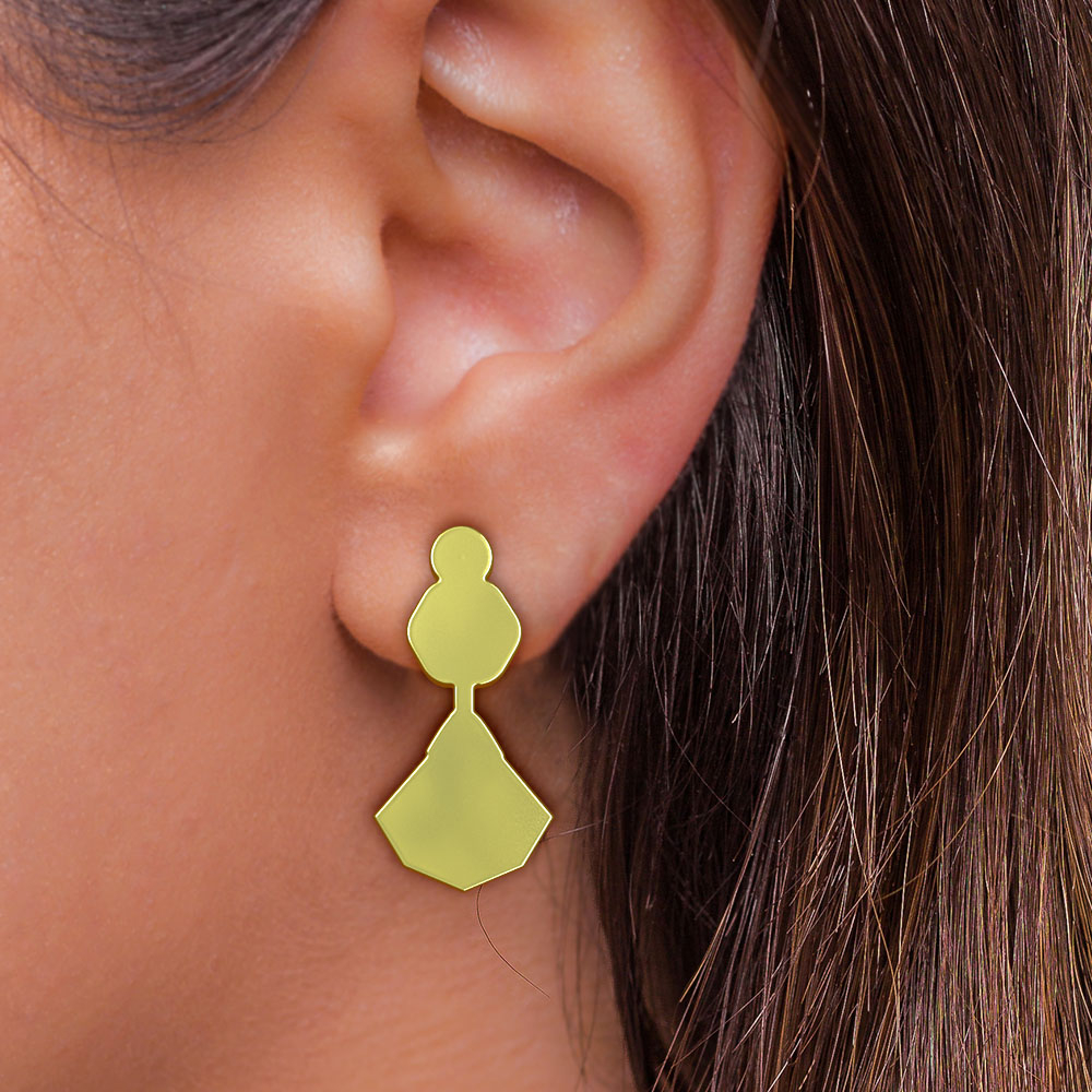 گوشواره طلا 18 عیار زنانه مدوپد مدل هندسی کد GA1-14654