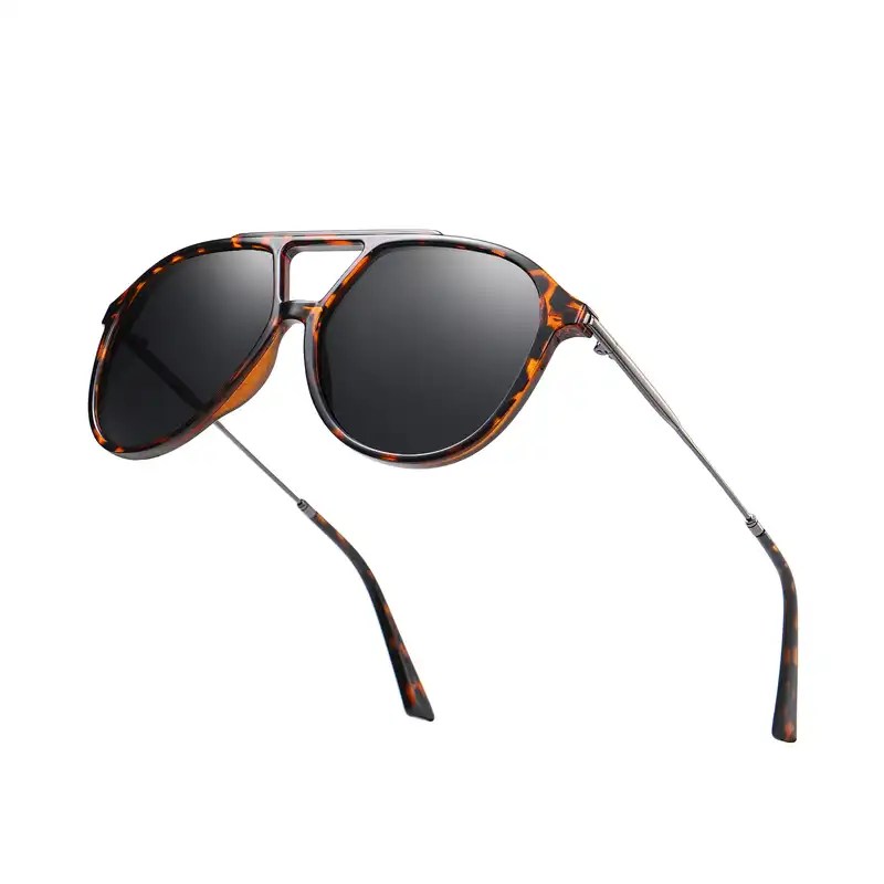 عینک آفتابی مدل 3315C41-P01 Polarized Leopard Metal