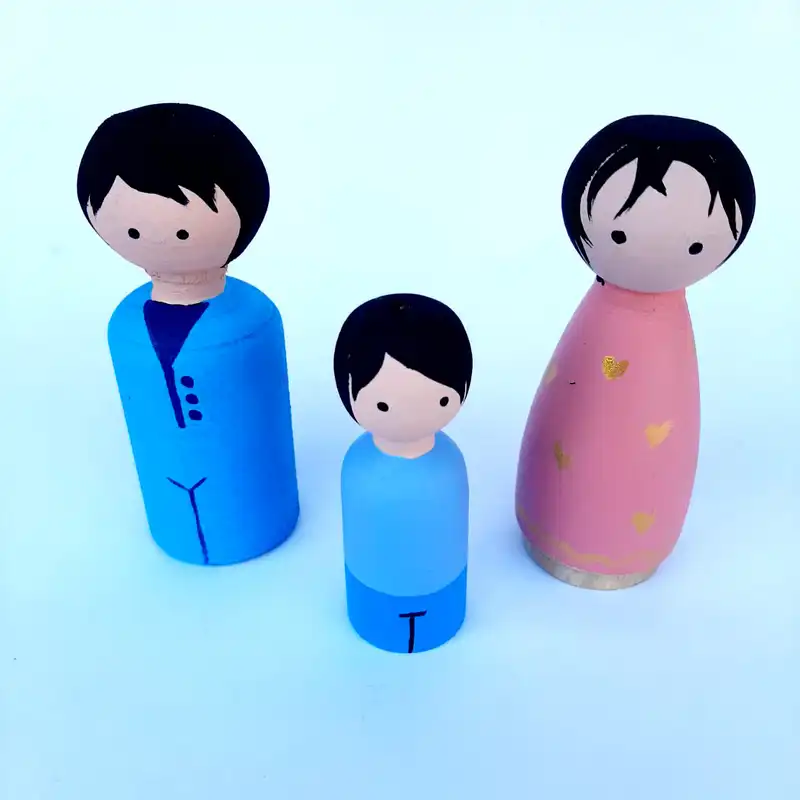 عروسک چوبی مدل خانواده من کد WT04 مجموعه 3 عددی