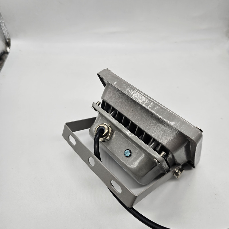 پروژکتور دوربین مداربسته هایک پاور مدل 8012HW