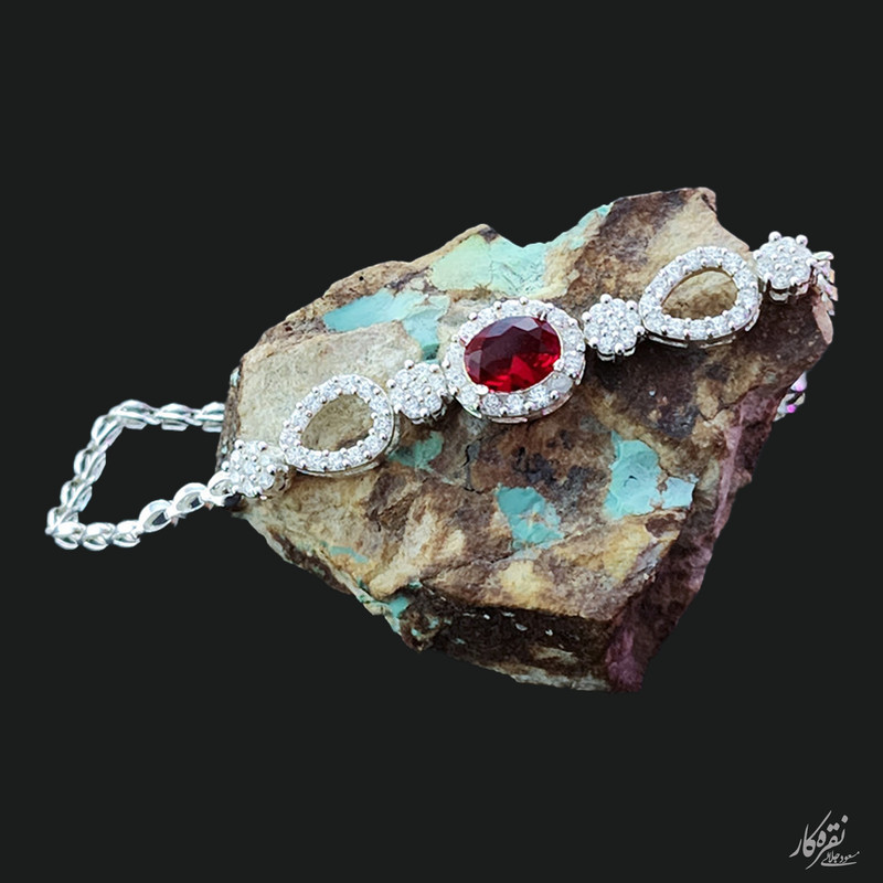 دستبند نقره زنانه مسعود جلالی نقره کار مدل 30610 دستبند نقره زنانه مسعود جلالی نقره کار مدل 30610