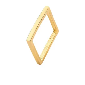 انگشتر طلا 18 عیار زنانه قیراط طرح مستطیل کد GH2281