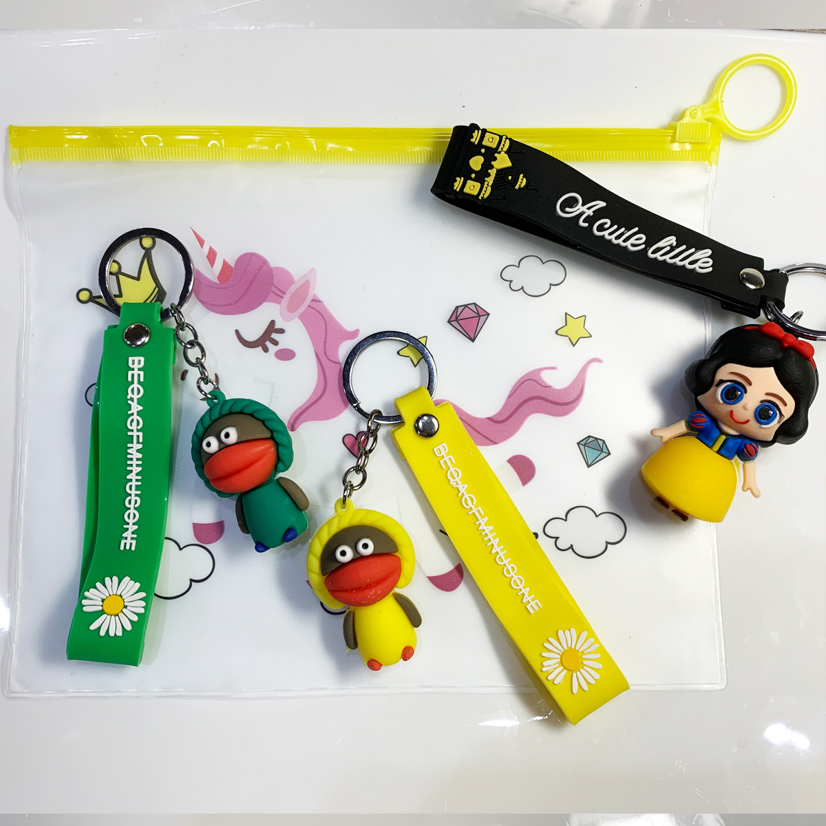 جاکلیدی دخترانه سیلیکونی مدل میمون کد 447