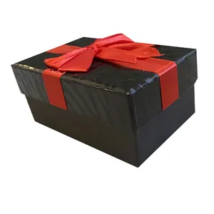 جعبه هدیه مدل پاپیون کد 033