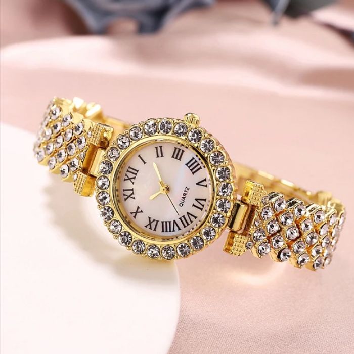 ساعت مچی عقربه ای زنانه مدل فول نگین کد diamond11 -  - 2