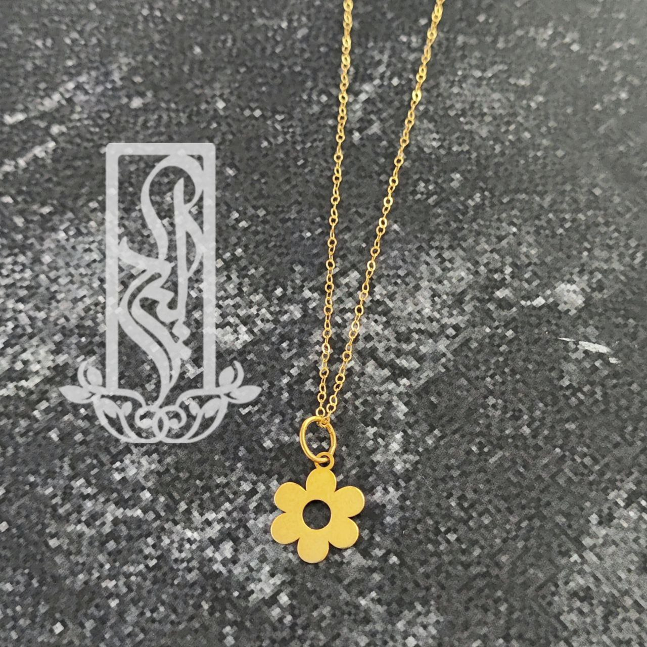 گردنبند طلا 18 عیار زنانه لیردا مدل گل ngn