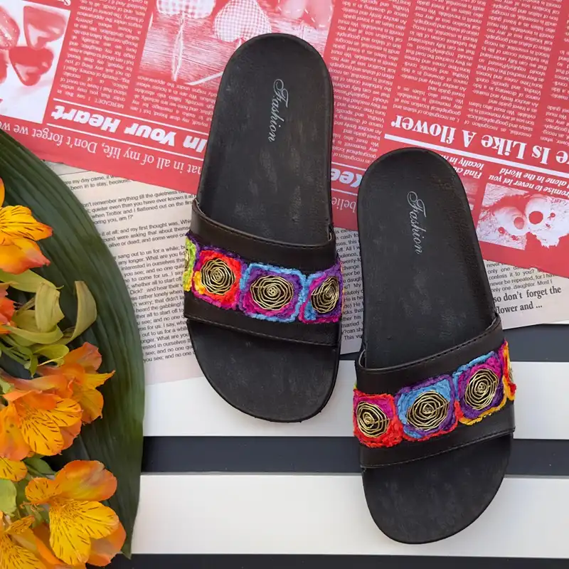 دمپایی زنانه نیکتا مدل گلبرگ