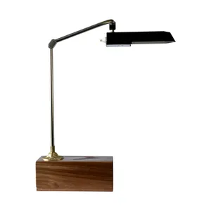  چراغ مطالعه کد 670