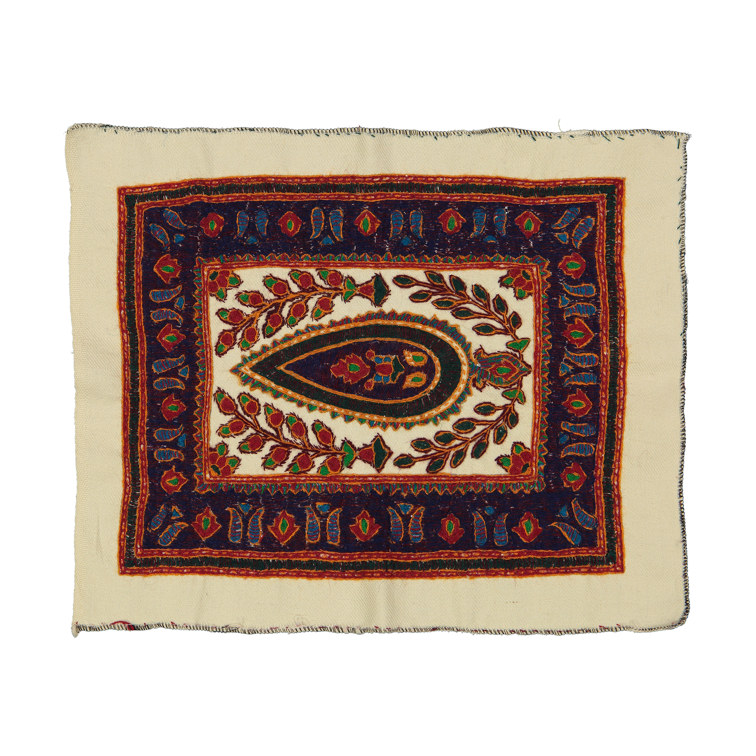 رومیزی پته دوزی مدل TY-021