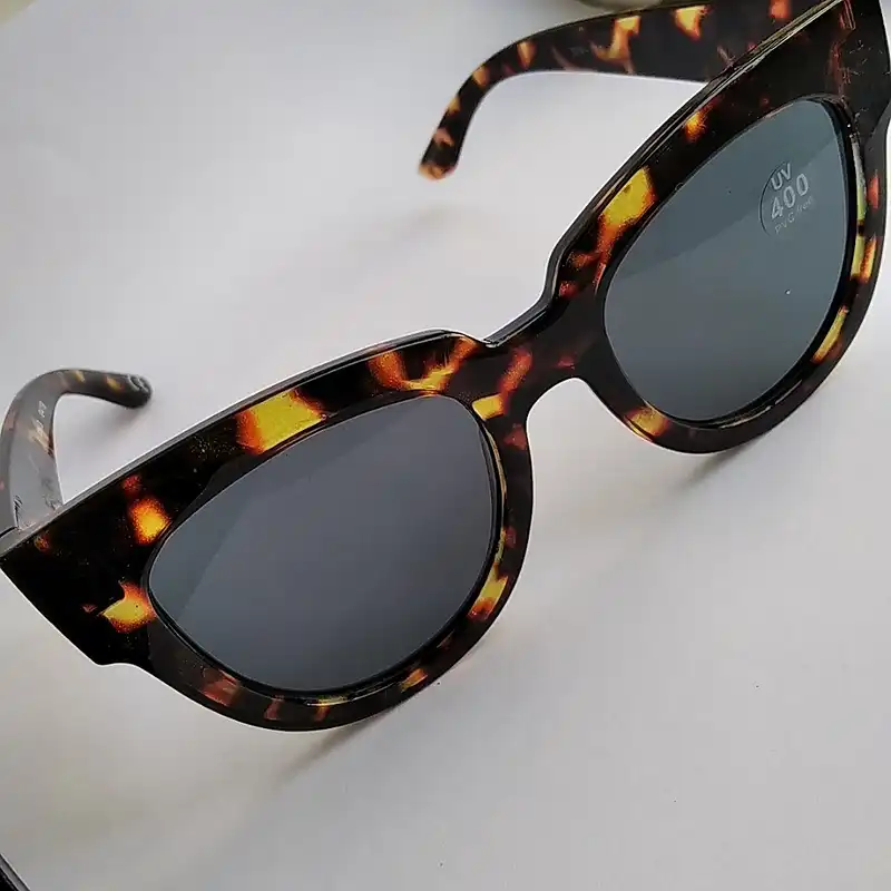 عینک آفتابی زنانه مدل SS 036