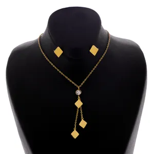 نیم ست زنانه مدل لوزی