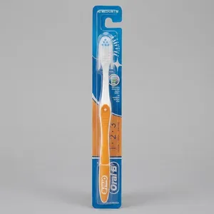 Oral-B 123 Medium Toothbrush