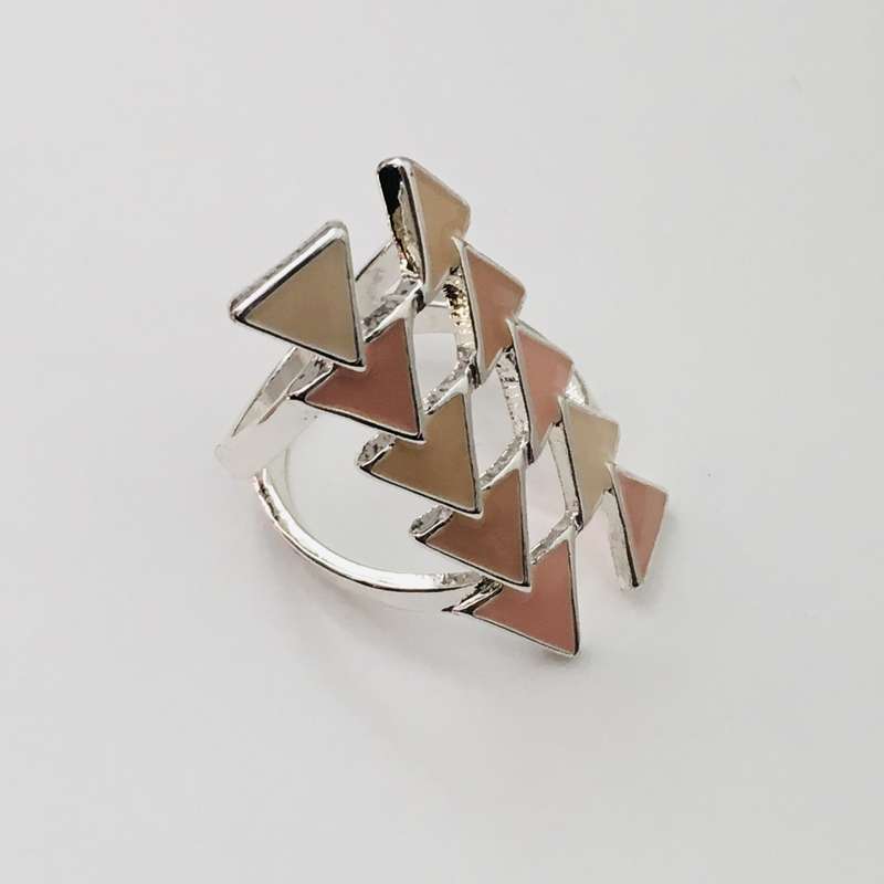 انگشتر زنانه مدل AI435