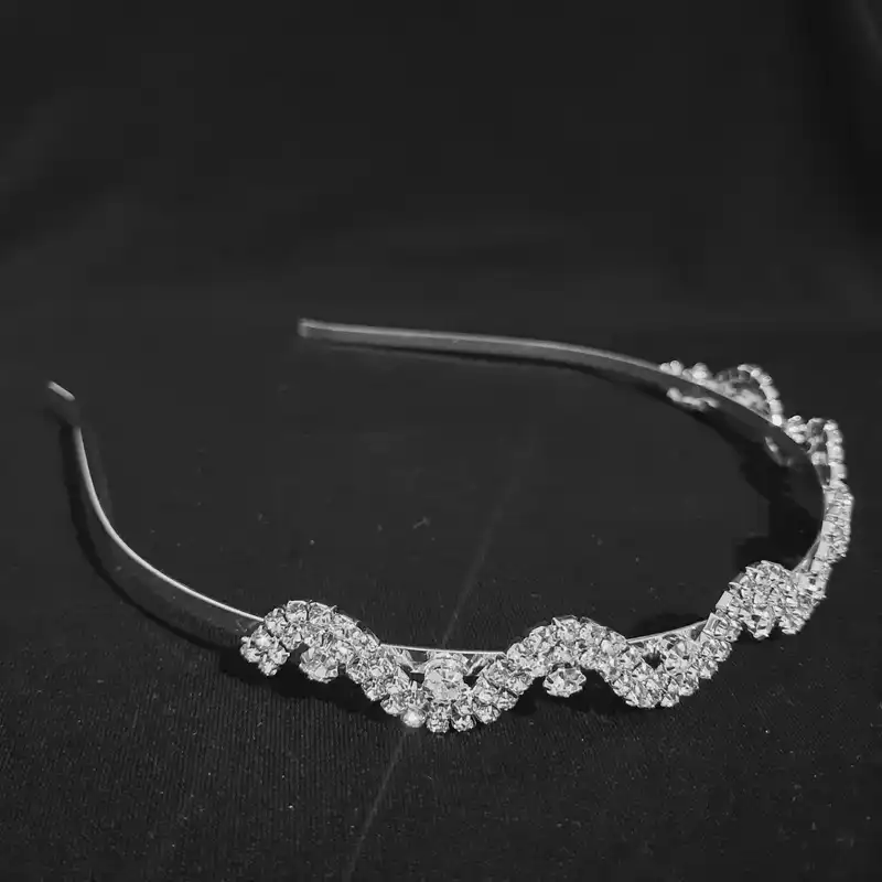 تل مو زنانه مدل فلزی آپامه