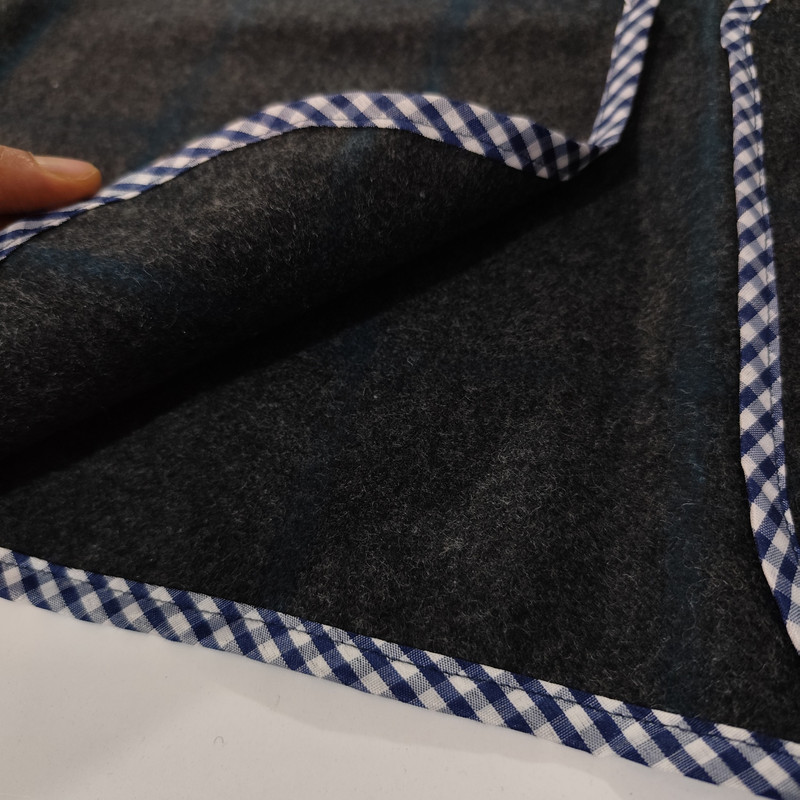 جلیقه زنانه مدل بهاره کد 03