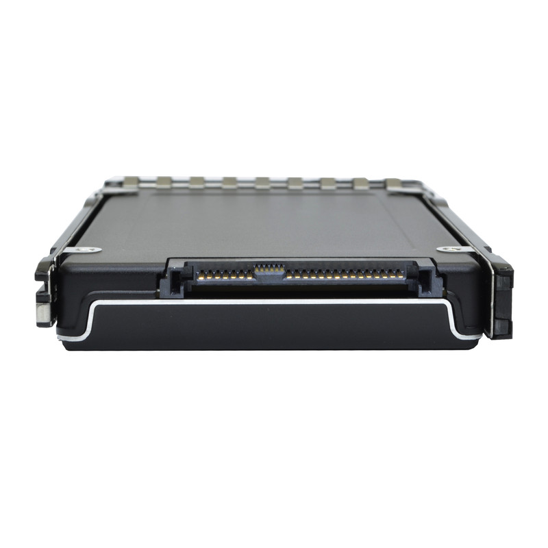 اس اس دی اینترنال اچ پی ای مدل P40572-B21 ظرفیت 6.4TB ترابایت NVMe