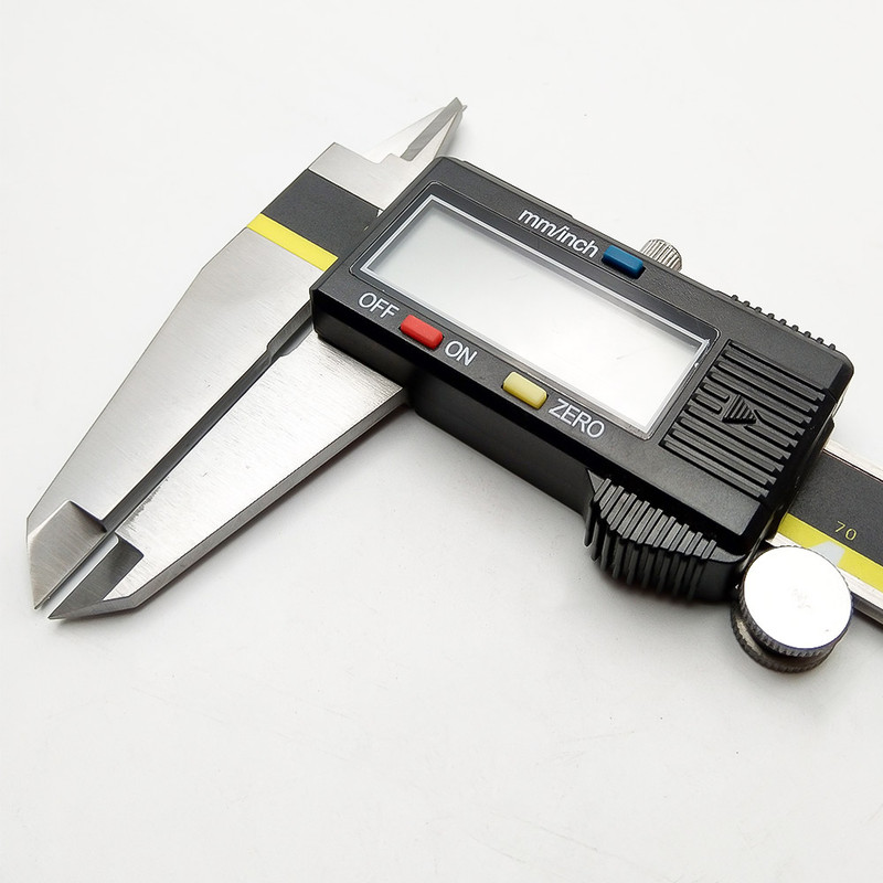 کولیس دیجیتال اپکس کد A-12200 گستره 0-200 میلی متر