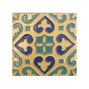 کاشی مدل گلدیس