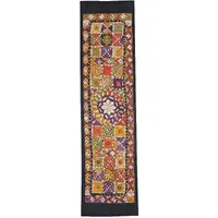 رومیزی سوزن دوزی کد SOOZRA88