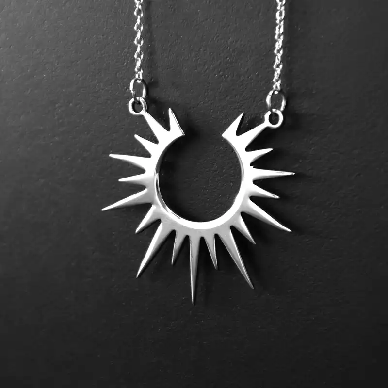 گردنبند زنانه مدل خورشید