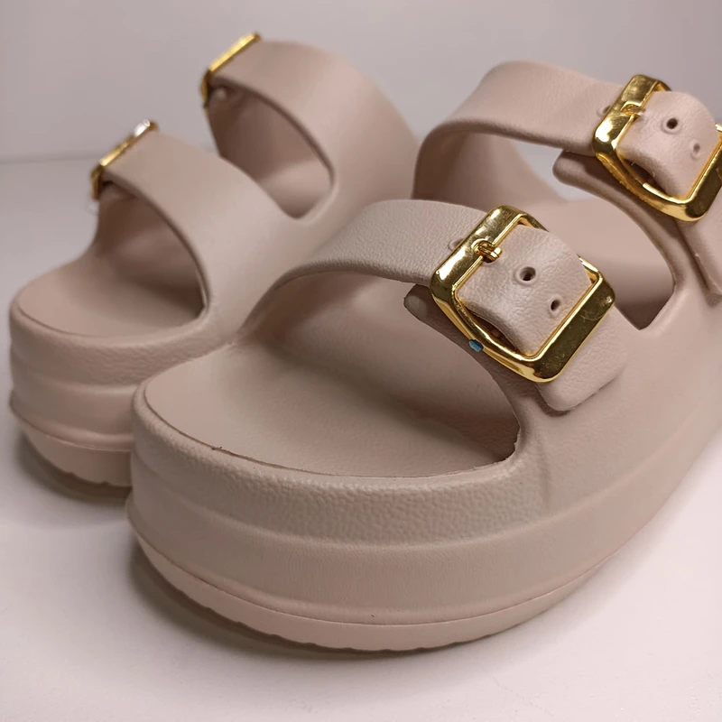 عکس شماره 7 : دمپایی زنانه پاپا مدل نقره کد 1662-cr