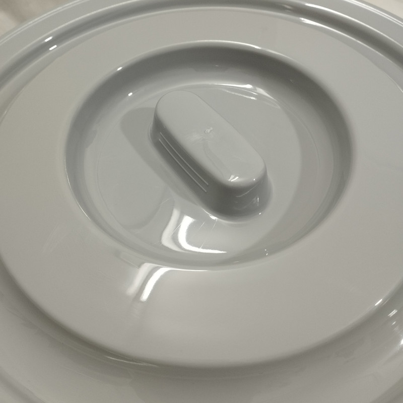 سطل زباله تسا مدل درب دار کد 610 TESSA