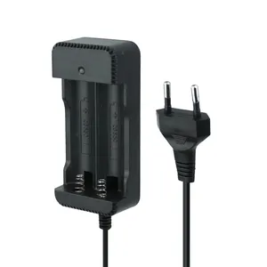 شارژر باتری لیتیومی مدل i21689