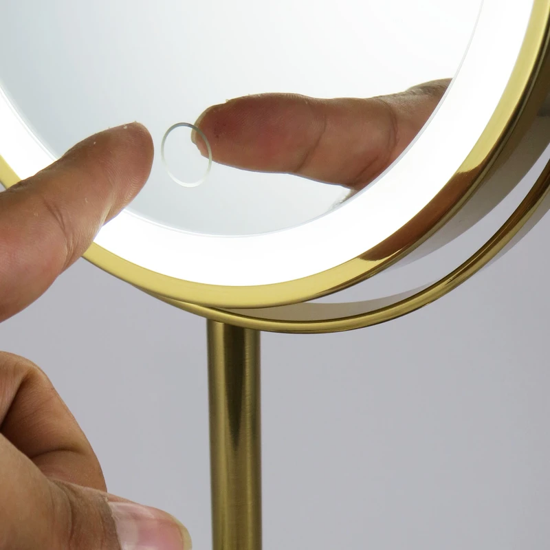 عکس شماره 4 : آینه و رینگ لایت آرایشی کد 0740