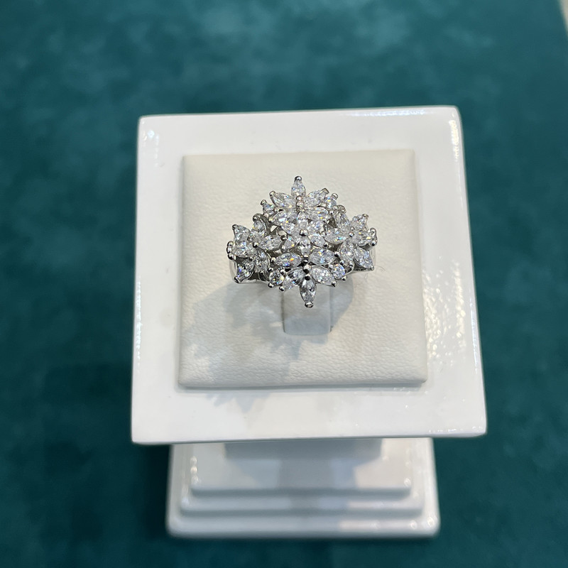 انگشتر نقره زنانه مدل جواهری اتریشی 30234-32